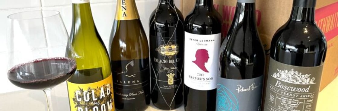 Salena Estate Sparkling Chardonnay-Pinot Noir NV